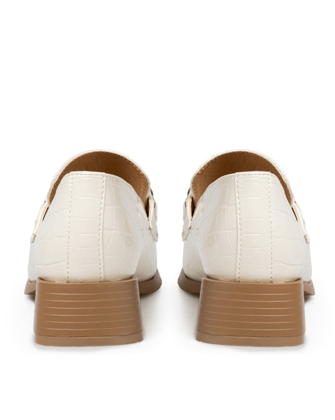 Mocasín Latte Con Eslabones 27205